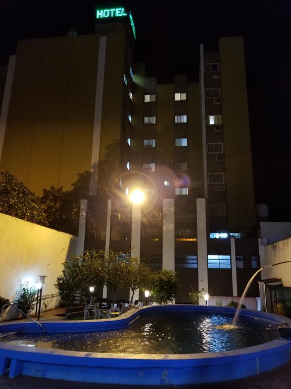 Alejandro I Hotel 