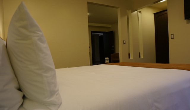 ZAMORANO REAL HOTEL - COMISERSA