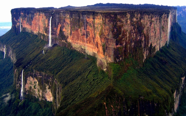 Resultado de imagen de RELIEVE EN VENEZUELA